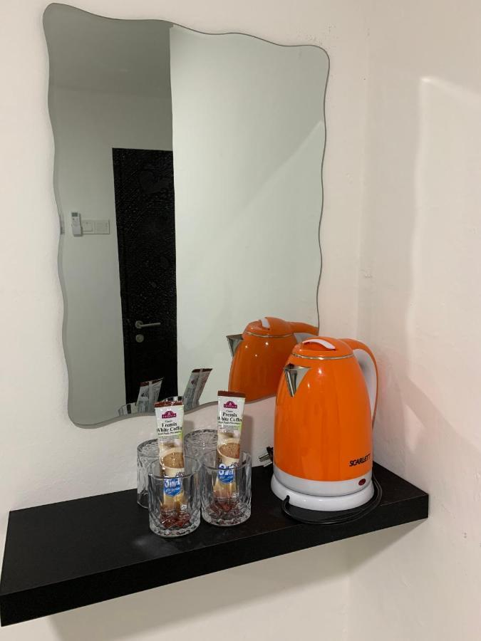 Orange Villa Hotel Near Palm Mall سِريمبان المظهر الخارجي الصورة